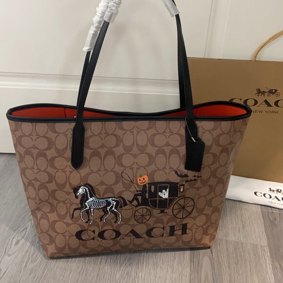 Coach City Tote In Signature Canvas With Halloween - Picture 1 of 8